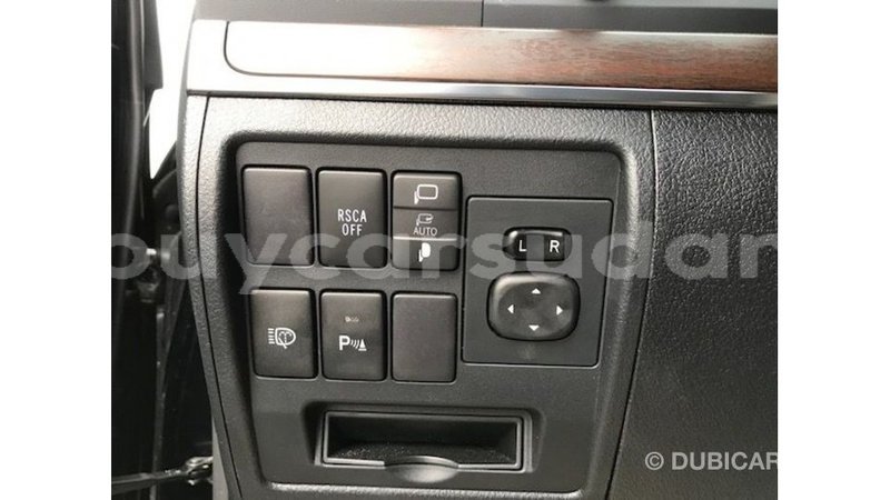 Big with watermark toyota land cruiser al jazirah state import dubai 3200