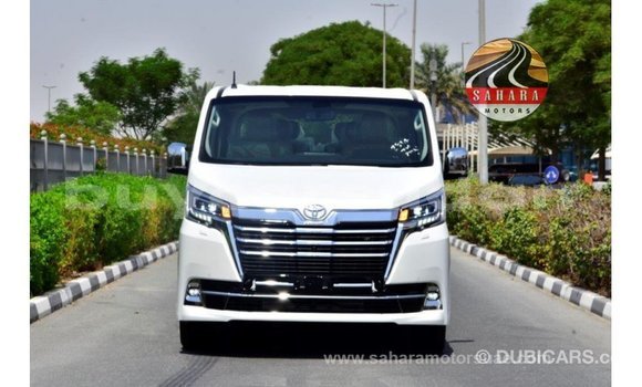 Acheter Import Voiture Toyota Granvia Blanc à Import - Dubai, État d'Al Jazirah Acheter Import Voiture Toyota Granvia Blanc à Import - Dubai, État d'Al Jazirah