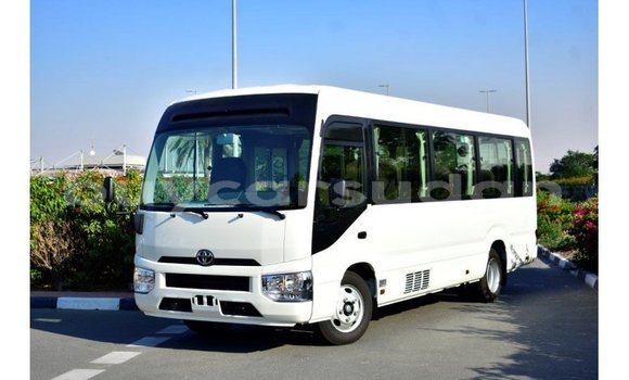 Acheter Import Voiture Toyota Coaster Blanc à Import - Dubai, État d'Al Jazirah Acheter Import Voiture Toyota Coaster Blanc à Import - Dubai, État d'Al Jazirah