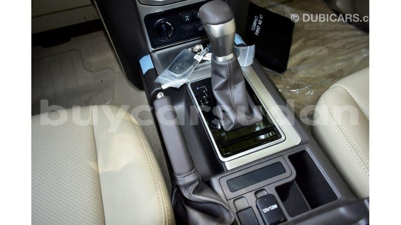 Big with watermark toyota prado al jazirah state import dubai 3208