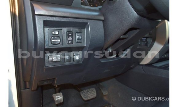 Acheter Import Voiture Toyota Tundra Blanc à Import - Dubai, État d'Al Jazirah Acheter Import Voiture Toyota Tundra Blanc à Import - Dubai, État d'Al Jazirah