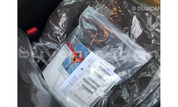 Buy Import Toyota HiAce White Truck in Import - Dubai in Al Jazirah State Buy Import Toyota HiAce White Truck in Import - Dubai in Al Jazirah State