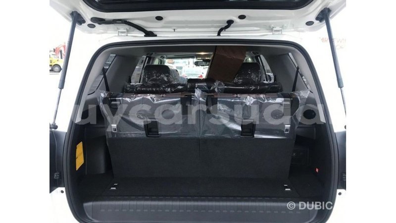 Big with watermark toyota hiace al jazirah state import dubai 3218