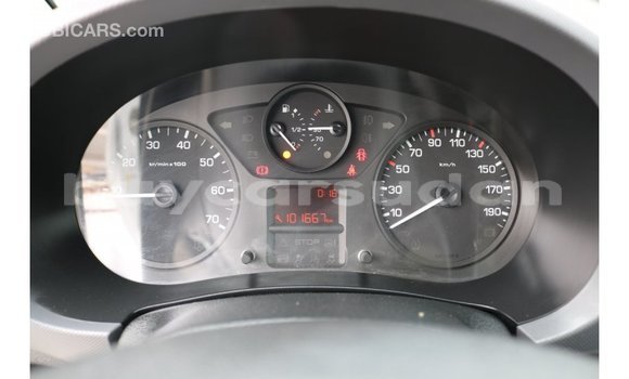 Buy Import Peugeot Partner White Car in Import - Dubai in Al Jazirah State