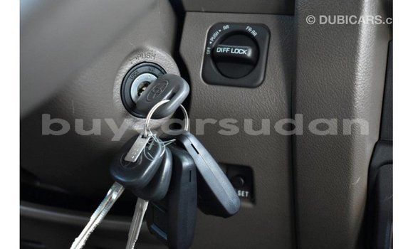 Acheter Import Voiture Toyota Land Cruiser Autre à Import - Dubai, État d'Al Jazirah Acheter Import Voiture Toyota Land Cruiser Autre à Import - Dubai, État d'Al Jazirah
