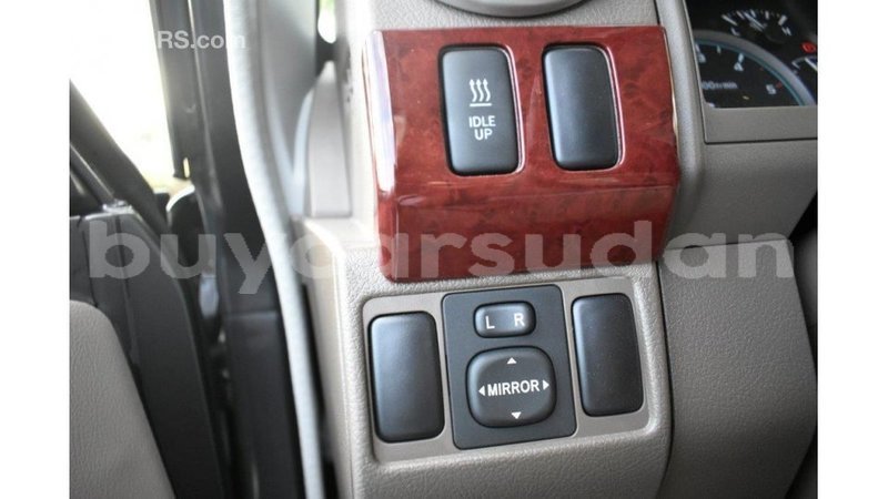 Big with watermark toyota land cruiser al jazirah state import dubai 3219