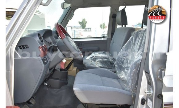 Acheter Import Voiture Toyota Land Cruiser Autre à Import - Dubai, État d'Al Jazirah Acheter Import Voiture Toyota Land Cruiser Autre à Import - Dubai, État d'Al Jazirah