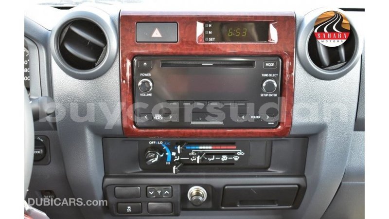 Big with watermark toyota land cruiser al jazirah state import dubai 3220