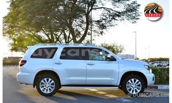 Acheter Import Voiture Toyota Sequoia Blanc à Import - Dubai, État d'Al Jazirah Acheter Import Voiture Toyota Sequoia Blanc à Import - Dubai, État d'Al Jazirah