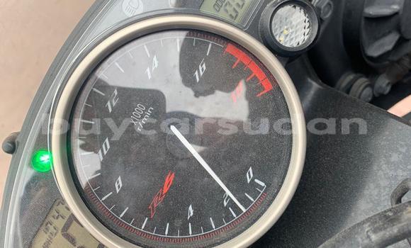 Acheter Occasion Moto Yamaha YZF Noir à Aruma, Kassala Acheter Occasion Moto Yamaha YZF Noir à Aruma, Kassala