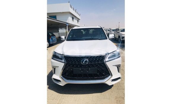 Acheter Import Voiture Lexus LX Blanc à Import - Dubai, État d'Al Jazirah Acheter Import Voiture Lexus LX Blanc à Import - Dubai, État d'Al Jazirah