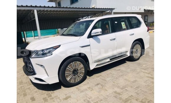 Acheter Import Voiture Lexus LX Blanc à Import - Dubai, État d'Al Jazirah Acheter Import Voiture Lexus LX Blanc à Import - Dubai, État d'Al Jazirah