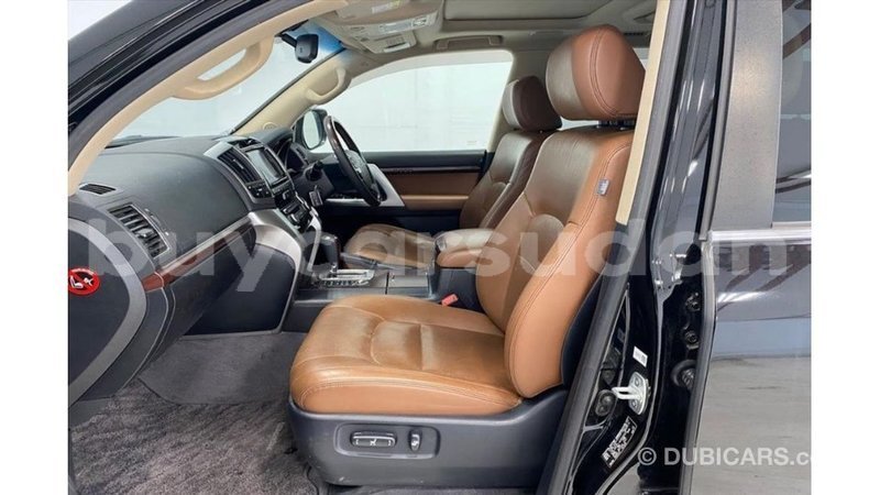 Big with watermark toyota land cruiser al jazirah state import dubai 3229