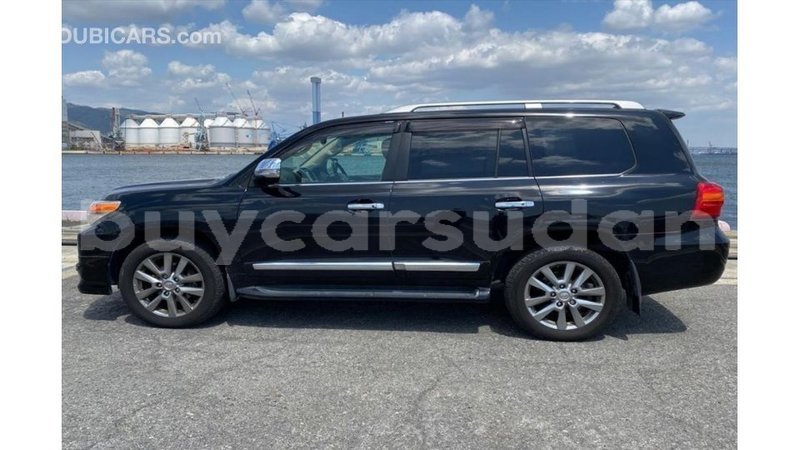 Big with watermark toyota land cruiser al jazirah state import dubai 3229