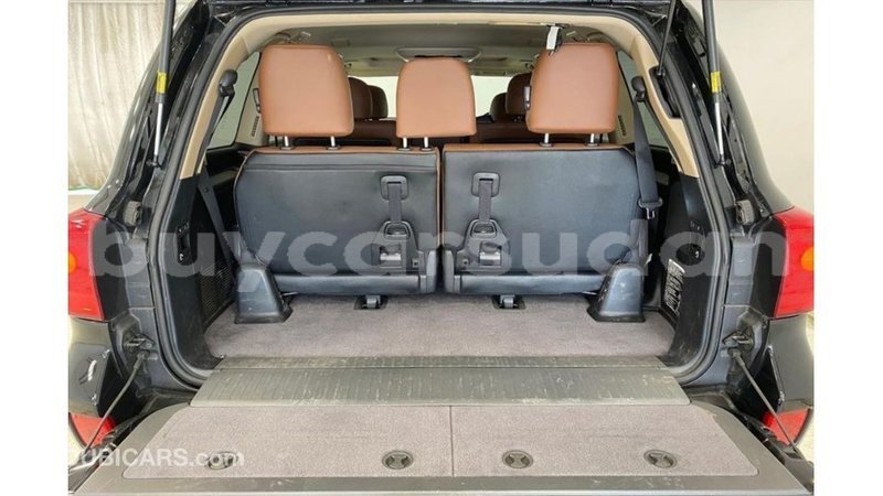 Big with watermark toyota land cruiser al jazirah state import dubai 3229