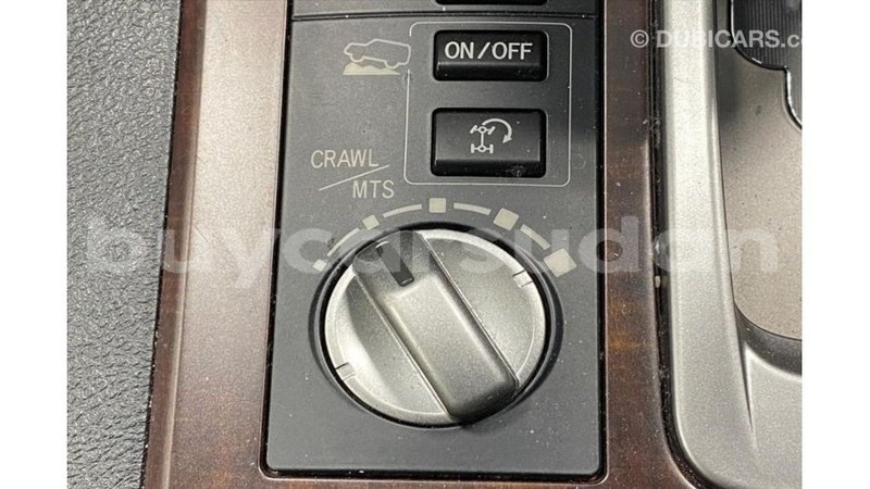 Big with watermark toyota land cruiser al jazirah state import dubai 3229