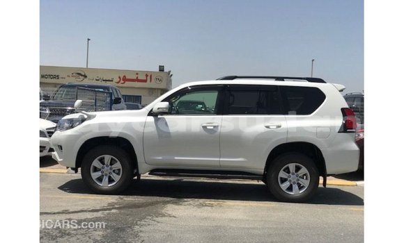 Buy Import Toyota Prado White Car in Import - Dubai in Al Jazirah State Buy Import Toyota Prado White Car in Import - Dubai in Al Jazirah State