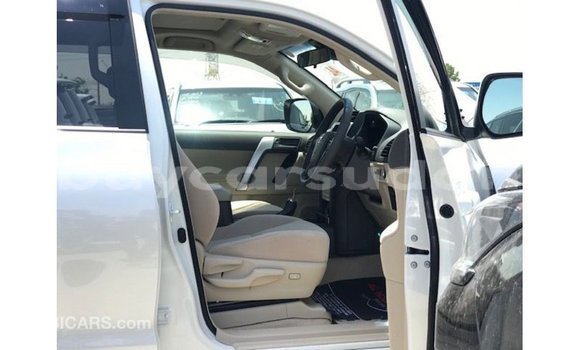 Buy Import Toyota Prado White Car in Import - Dubai in Al Jazirah State Buy Import Toyota Prado White Car in Import - Dubai in Al Jazirah State