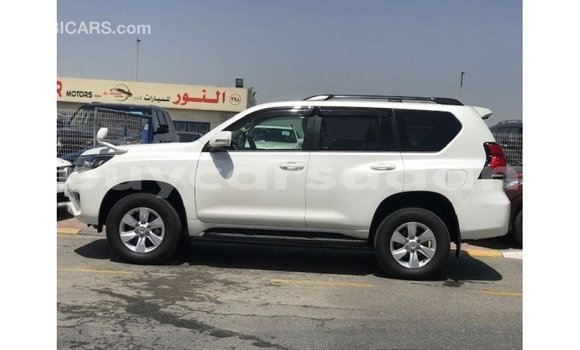 Buy Import Toyota Prado White Car in Import - Dubai in Al Jazirah State Buy Import Toyota Prado White Car in Import - Dubai in Al Jazirah State