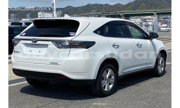 Buy Import Toyota Harrier White Car in Import - Dubai in Al Jazirah State Buy Import Toyota Harrier White Car in Import - Dubai in Al Jazirah State