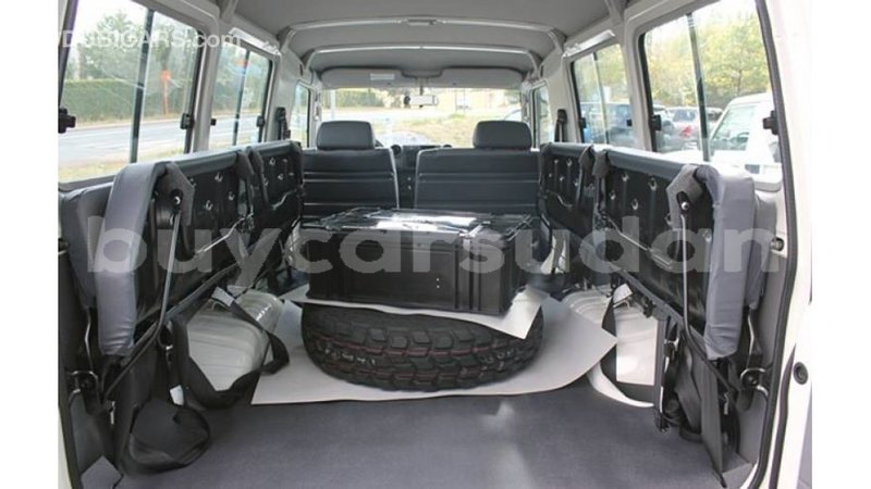 Big with watermark toyota land cruiser al jazirah state import dubai 3239