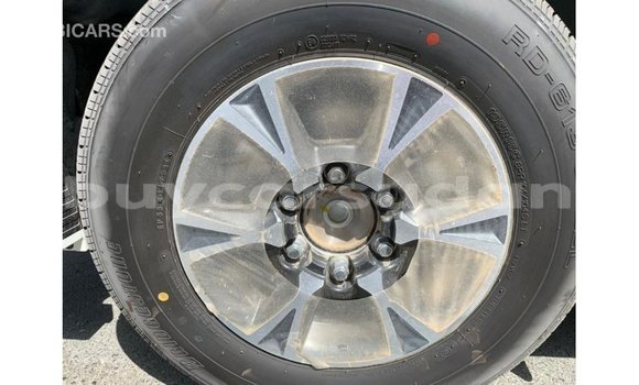 Buy Import Toyota Hiace White Car in Import - Dubai in Al Jazirah State Buy Import Toyota Hiace White Car in Import - Dubai in Al Jazirah State