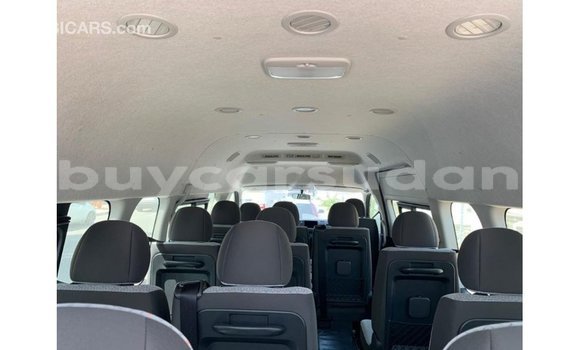 Buy Import Toyota Hiace White Car in Import - Dubai in Al Jazirah State Buy Import Toyota Hiace White Car in Import - Dubai in Al Jazirah State