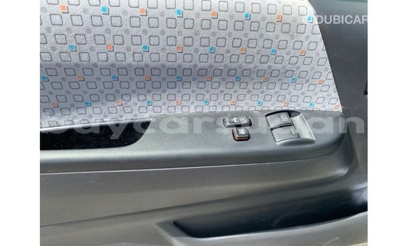 Buy Import Toyota Hiace White Car in Import - Dubai in Al Jazirah State Buy Import Toyota Hiace White Car in Import - Dubai in Al Jazirah State