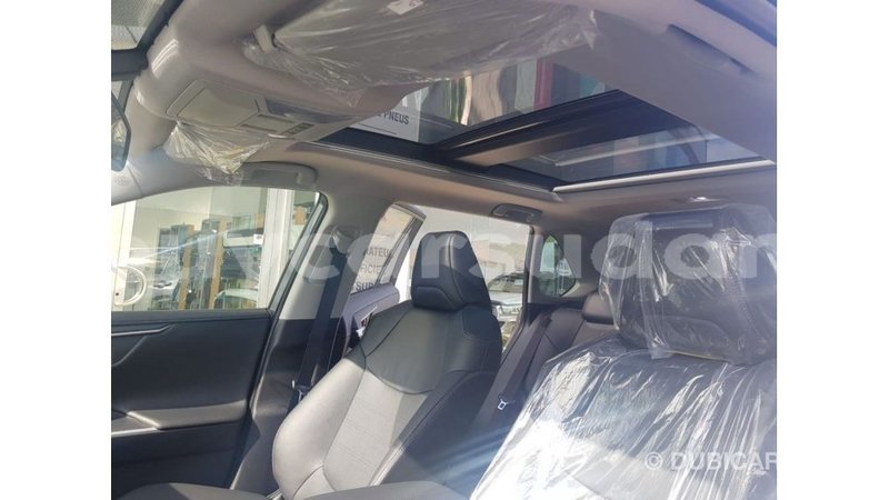 Big with watermark toyota hiace al jazirah state import dubai 3244