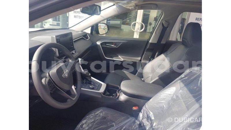 Big with watermark toyota hiace al jazirah state import dubai 3244