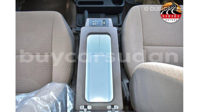 Big with watermark toyota land cruiser al jazirah state import dubai 3245