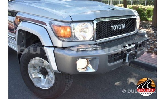 Acheter Import Voiture Toyota Land Cruiser Autre à Import - Dubai, État d'Al Jazirah Acheter Import Voiture Toyota Land Cruiser Autre à Import - Dubai, État d'Al Jazirah