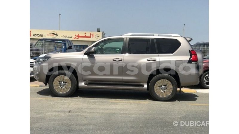 Big with watermark toyota prado al jazirah state import dubai 3247