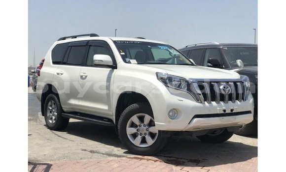 Buy Import Toyota Prado White Car in Import - Dubai in Al Jazirah State Buy Import Toyota Prado White Car in Import - Dubai in Al Jazirah State