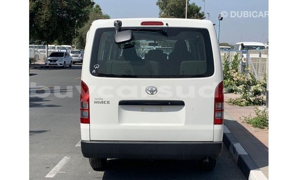 Acheter Import Voiture Toyota Hiace Blanc à Import - Dubai, État d'Al Jazirah Acheter Import Voiture Toyota Hiace Blanc à Import - Dubai, État d'Al Jazirah