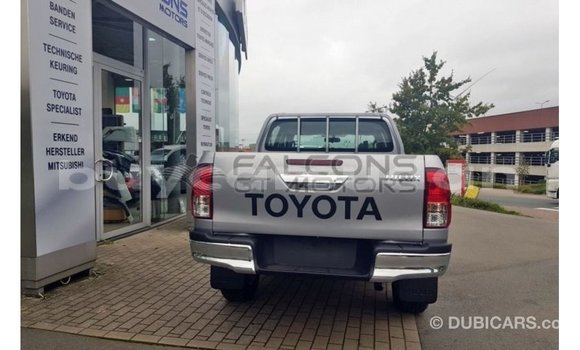 Buy Import Toyota Hilux Brown Car in Import - Dubai in Al Jazirah State Buy Import Toyota Hilux Brown Car in Import - Dubai in Al Jazirah State