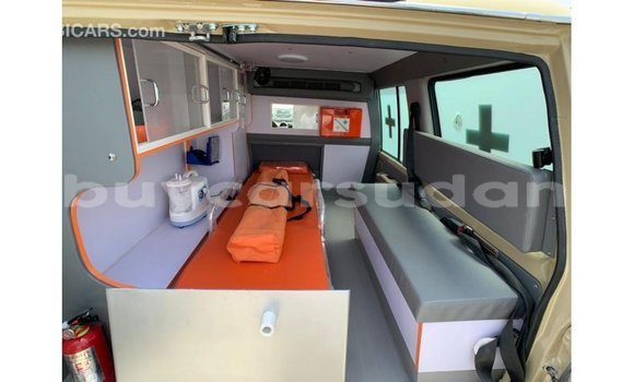 Buy Import Toyota DA Beige Truck in Import - Dubai in Al Jazirah State Buy Import Toyota DA Beige Truck in Import - Dubai in Al Jazirah State