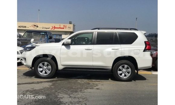 Buy Import Toyota Prado White Car in Import - Dubai in Al Jazirah State Buy Import Toyota Prado White Car in Import - Dubai in Al Jazirah State