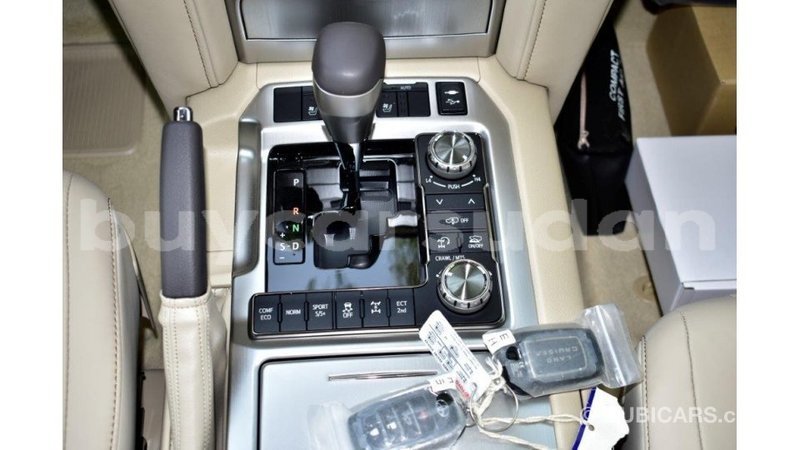 Big with watermark toyota land cruiser al jazirah state import dubai 3261