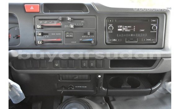 Acheter Import Voiture Toyota Coaster Blanc à Import - Dubai, État d'Al Jazirah Acheter Import Voiture Toyota Coaster Blanc à Import - Dubai, État d'Al Jazirah