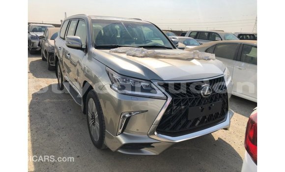 Acheter Import Voiture Lexus LX Autre à Import - Dubai, État d'Al Jazirah Acheter Import Voiture Lexus LX Autre à Import - Dubai, État d'Al Jazirah