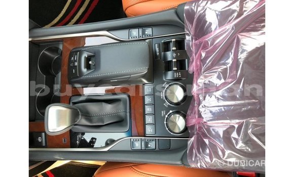 Acheter Import Voiture Lexus LX Autre à Import - Dubai, État d'Al Jazirah Acheter Import Voiture Lexus LX Autre à Import - Dubai, État d'Al Jazirah