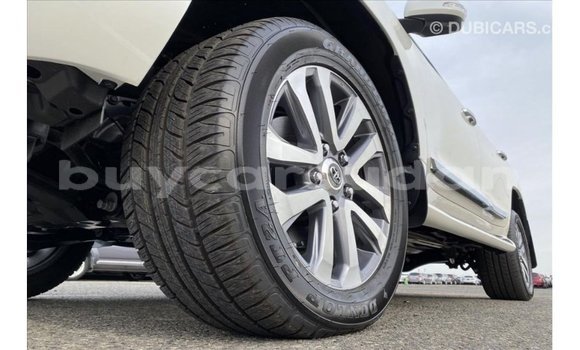 Buy Import Toyota Land Cruiser White Car in Import - Dubai in Al Jazirah State Buy Import Toyota Land Cruiser White Car in Import - Dubai in Al Jazirah State