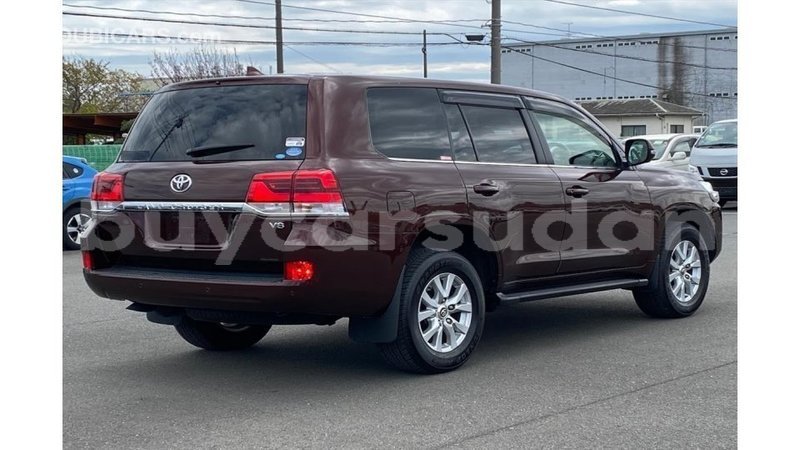 Big with watermark toyota land cruiser al jazirah state import dubai 3271