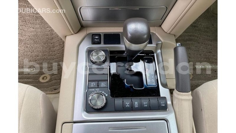 Big with watermark toyota land cruiser al jazirah state import dubai 3271