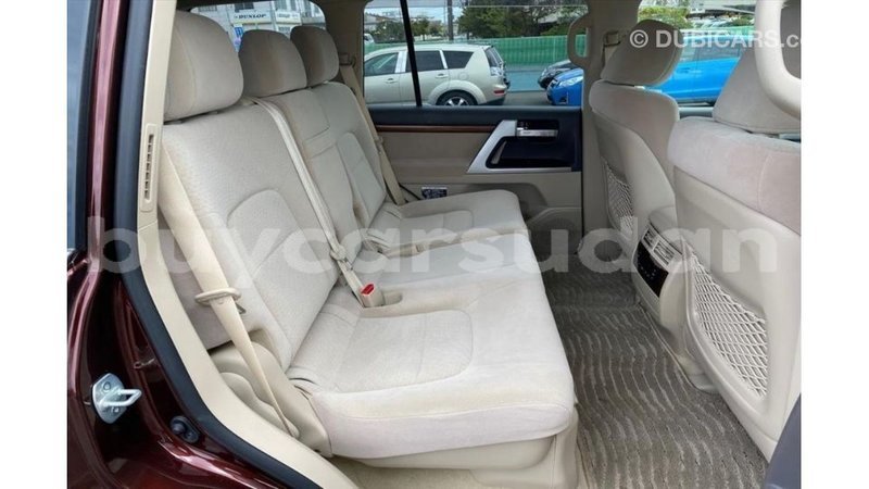 Big with watermark toyota land cruiser al jazirah state import dubai 3271