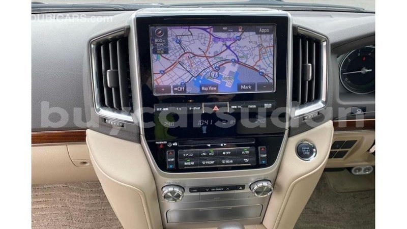 Big with watermark toyota land cruiser al jazirah state import dubai 3271