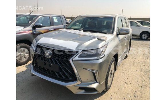 Acheter Import Voiture Lexus LX Autre à Import - Dubai, État d'Al Jazirah Acheter Import Voiture Lexus LX Autre à Import - Dubai, État d'Al Jazirah