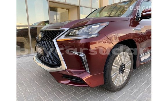 Acheter Import Voiture Lexus LX Rouge à Import - Dubai, État d'Al Jazirah Acheter Import Voiture Lexus LX Rouge à Import - Dubai, État d'Al Jazirah