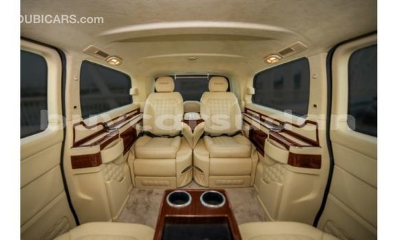 Buy Import Mercedes-Benz 250 Black Car in Import - Dubai in Al Jazirah State